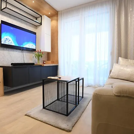 K&p - Luxurious Retreat - Brand New !! Ζαντάρ