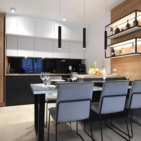 Apartman K&p - Luxurious Retreat - Brand New !!
