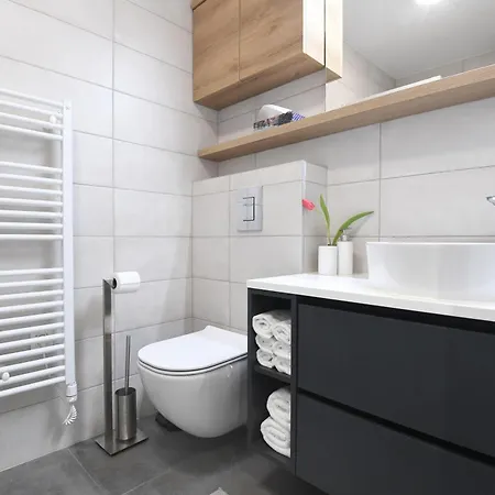 K&p - Luxurious Retreat - Brand New !! Apartman *