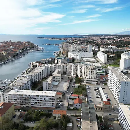 K&p - Luxurious Retreat - Brand New !! Апартаменты