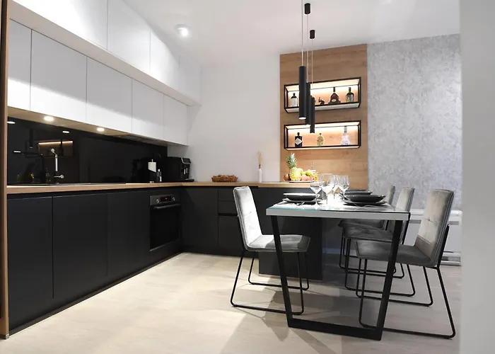 Lägenhet K&p - Luxurious Retreat - Brand New !!