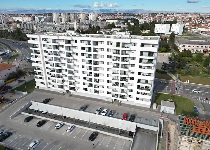 K&p - Luxurious Retreat - Brand New !! Апартаменты